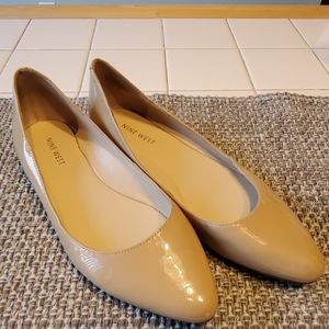 Nine West Tan Flats